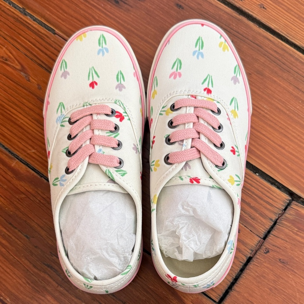 NWT Beaufort Bonnet Company x SeaVees floral canvas sneakers 2Y